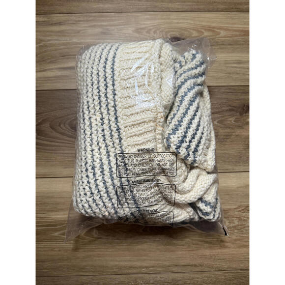 NWT! MOTHER The Cotton Bell Sleeve Roll Sweater in Did You Make That Size XS - Picture 4 of 4